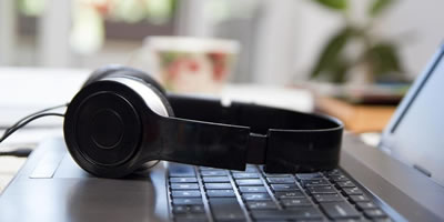Secrets of choosing music for productive work or study