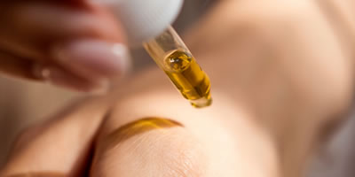 The Entourage Effect: Why Full-Spectrum CBD Oil is More Effective Than CBD Isolate