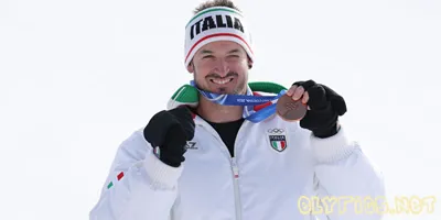 italian singer dominik paris grabs olympic bronze, then turns up the metal