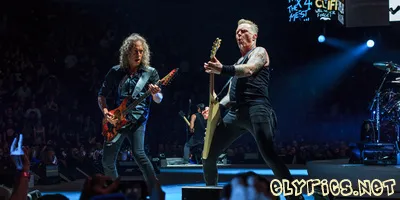 metallica share official sphere videos for justice and ktulu